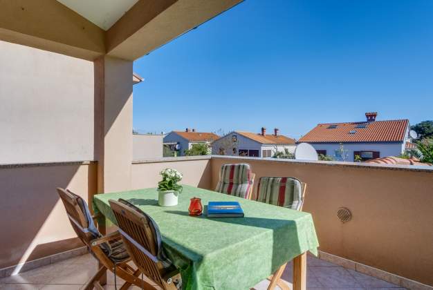 Apartment Abba 2 for 4 people in Zagazinjina, Mali Lošinj