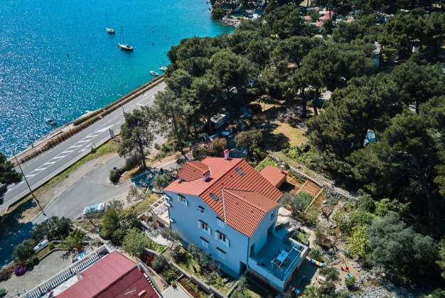 Apartment Katarina 2, for 6 people near the sea in Poljana, Mali Lošinj