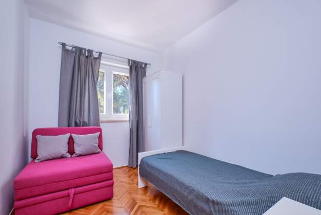 Apartment Katarina 2, for 6 people near the sea in Poljana, Mali Lošinj