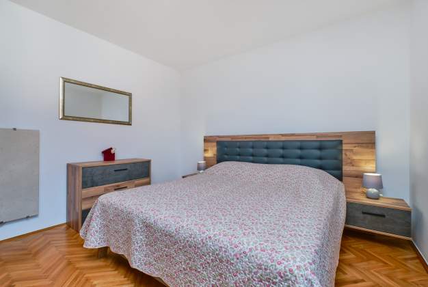 Apartment Katarina 2, for 6 people near the sea in Poljana, Mali Lošinj