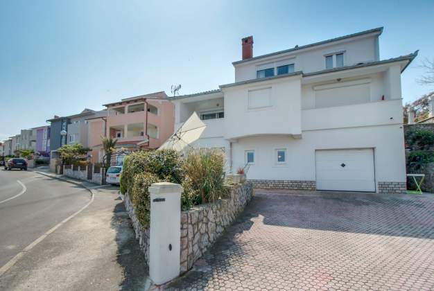 Apartma Ksenija 1 za dve osebi s pogledom na morje - Mali Lošinj, Hrvaška