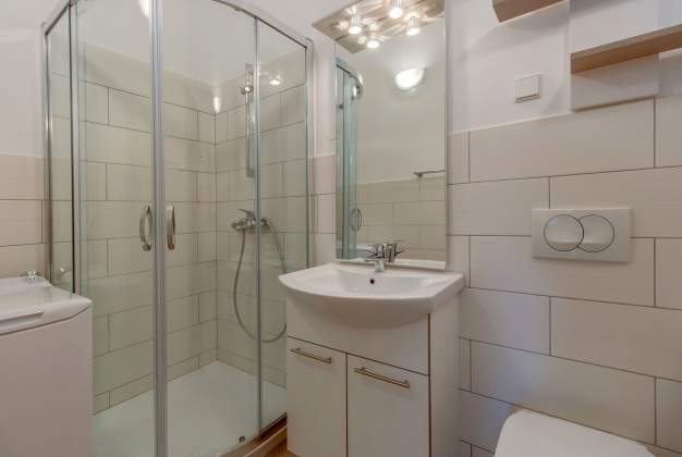 Apartment Ksenija 3 modern accommodation for two people - Mali Lošinj