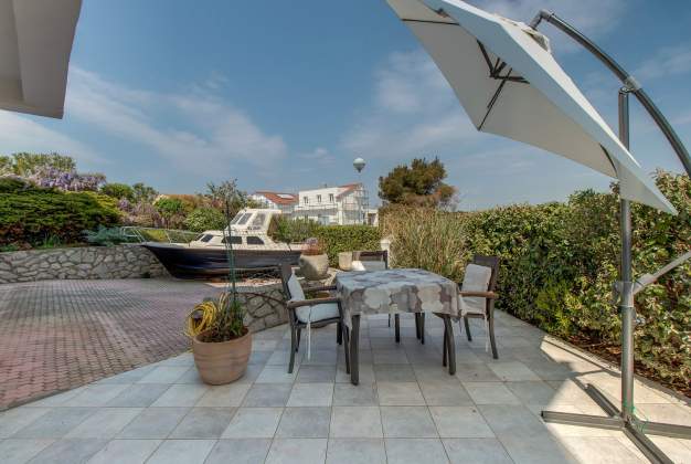 Apartment Ksenija 3 modern accommodation for two people - Mali Lošinj