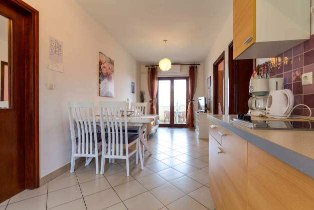 Apartment Lara 1 perfect holiday by the sea in Mali Lošinj – 13