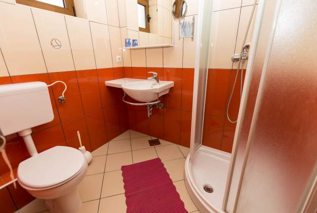 Apartment Lara 1 perfect holiday by the sea in Mali Lošinj – 14