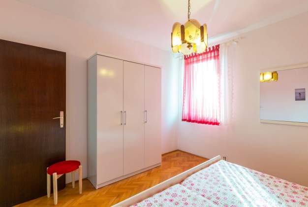 Apartment Lara 1 perfect holiday by the sea in Mali Lošinj – 6