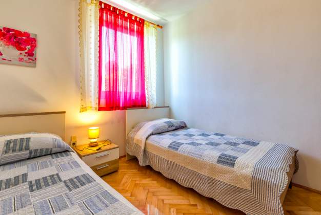 Apartment Lara 1 perfect holiday by the sea in Mali Lošinj – 9