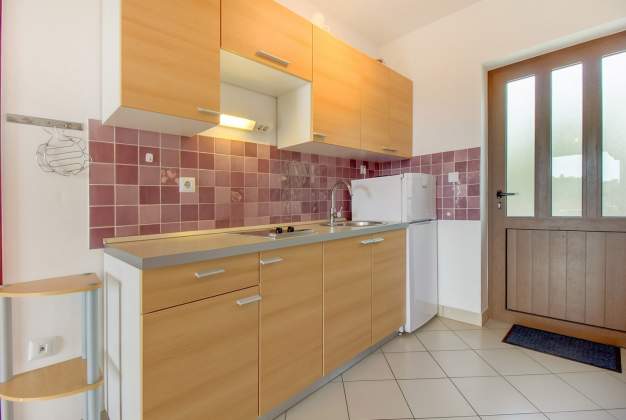 Apartment Lara 1 perfect holiday by the sea in Mali Lošinj