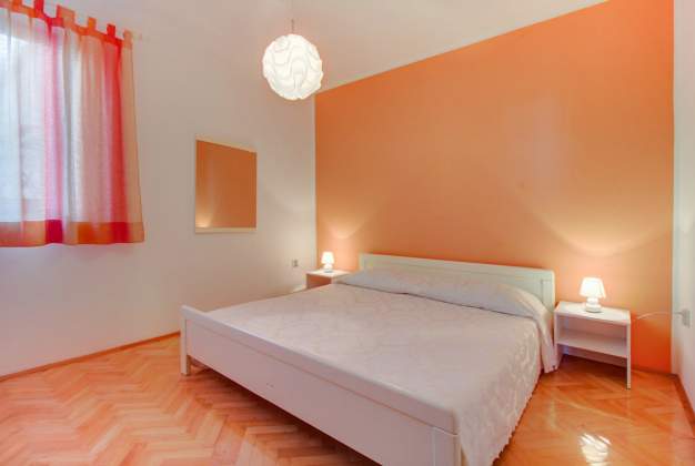 Apartment Lara 2  with terrace for relaxation in Mali Lošinj