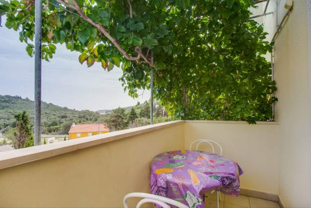 Apartment Lara 3 romantic vacation in Mali Lošinj