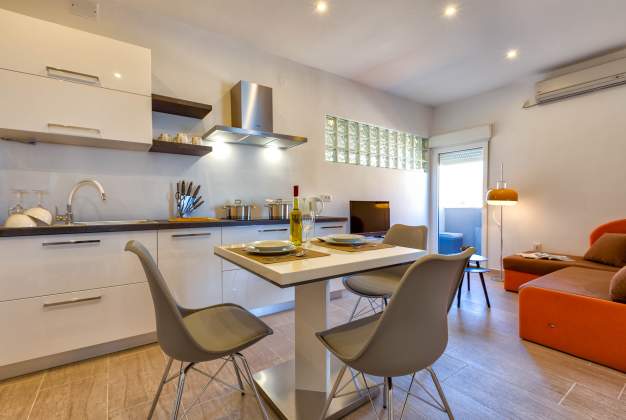 Apartment Adria 1 - Sea view, near the beach, for 3 people, Mali Losinj – 3