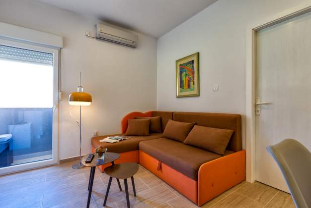 Apartment Adria 1 - Sea view, near the beach, for 3 people, Mali Losinj – 4