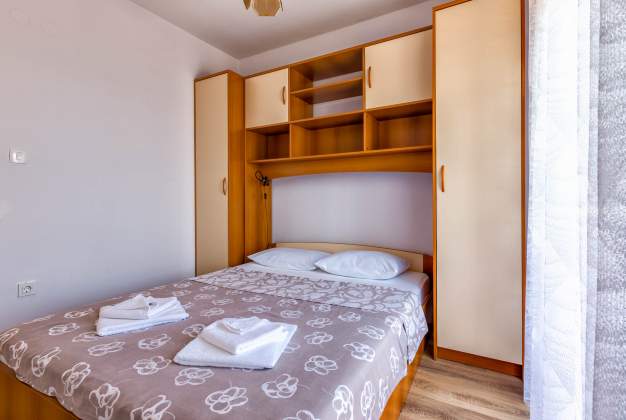 Apartment Adria 1 - Sea view, near the beach, for 3 people, Mali Losinj – 5