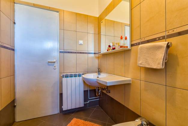 Apartment Adria 1 - Sea view, near the beach, for 3 people, Mali Losinj – 15