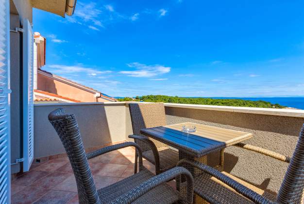 Apartment Adria 1 - Sea view, near the beach, for 3 people, Mali Losinj – 1