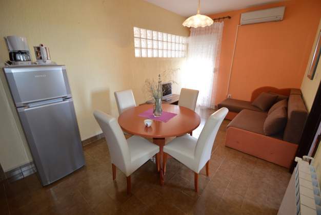 Apartment Adria 1 - Sea view, near the beach, for 3 people, Mali Losinj
