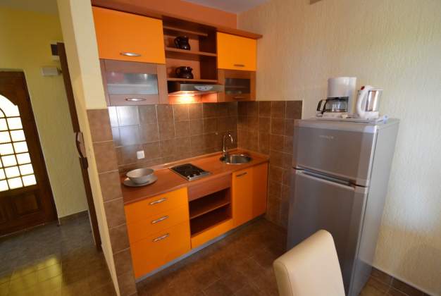 Apartment Adria 1 - Sea view, near the beach, for 3 people, Mali Losinj