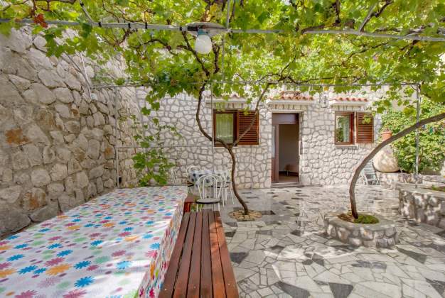 Apartment Lara 4, a carefree vacation for two in Mali Lošinj