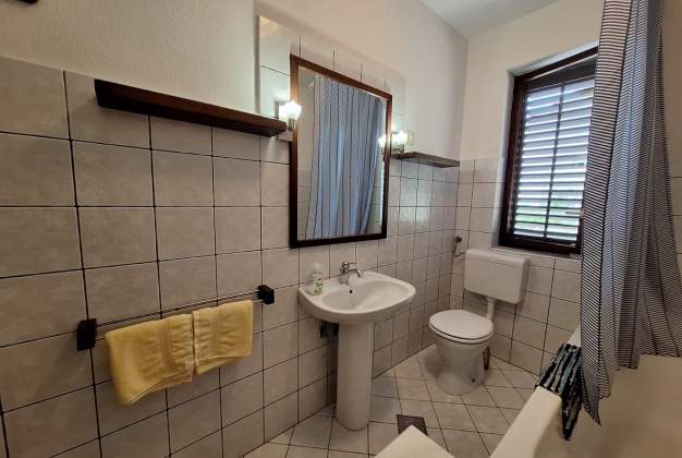 Apartment Lejla 1, romantic terrace for 4-5 people, Mali Lošinj