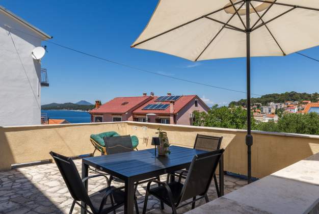Appartamento Lejla 1 Lussinpiccolo, bilocale per 4 persone con terrazza romantica e vista mare – 26