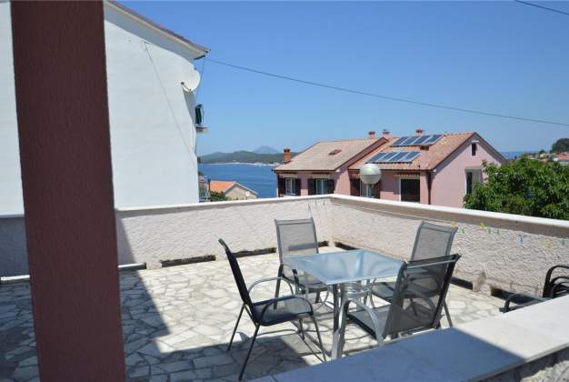 Apartment Lejla 1, romantic terrace for 4-5 people, Mali Lošinj