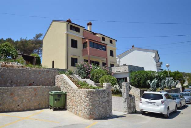 Apartment Lejla 1, romantic terrace for 4-5 people, Mali Lošinj