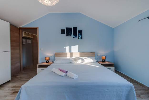 Apartment Leon 1 modern choice for 2 to 4 people in Kadin, Mali Lošinj