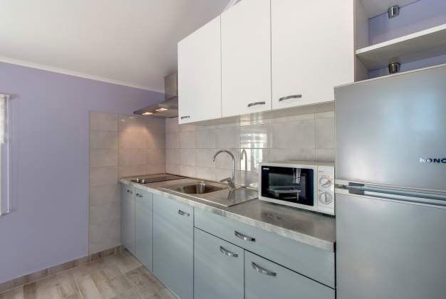 Apartment Leon 1 modern choice for 2 to 4 people in Kadin, Mali Lošinj