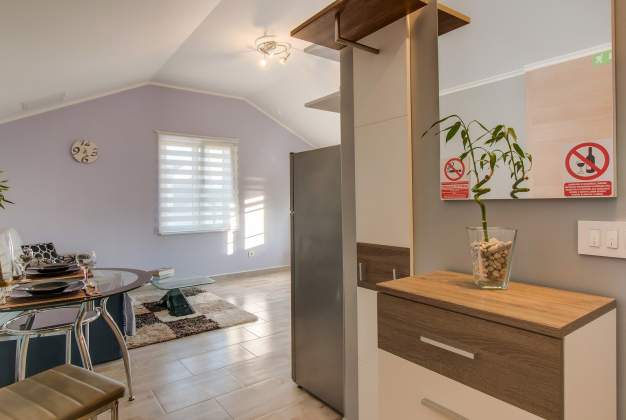 Apartment Leon 1 modern choice for 2 to 4 people in Kadin, Mali Lošinj