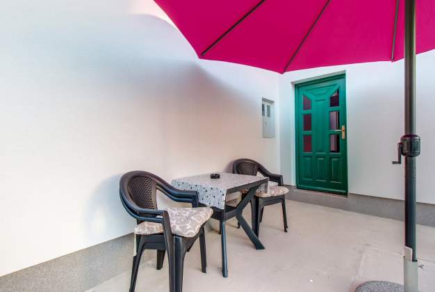Apartment Leon 1 modern choice for 2 to 4 people in Kadin, Mali Lošinj