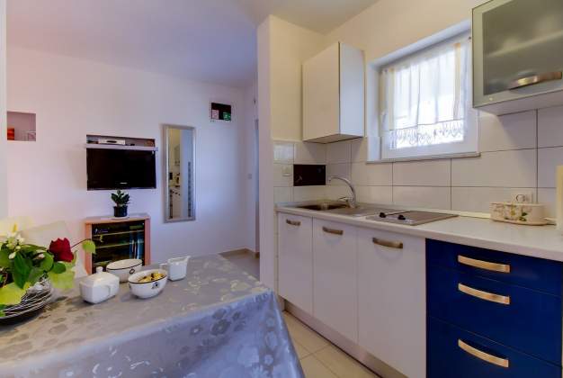 Apartma Lily 1 – Mirna lokacija blizu morja in centra, Mali Lošinj
