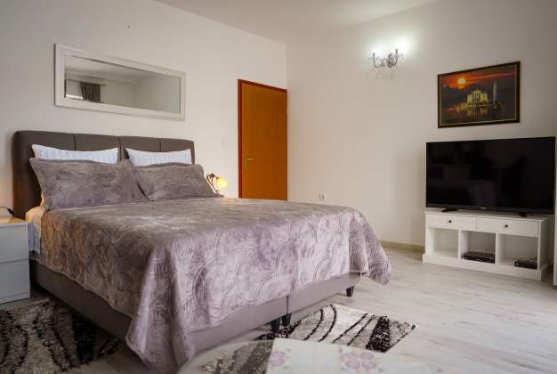 Ferienwohnungen Lisa 1 -  ein elegantes Apartment mit Blick auf den Hafen, Mali Losinj, Kroatien. – 3