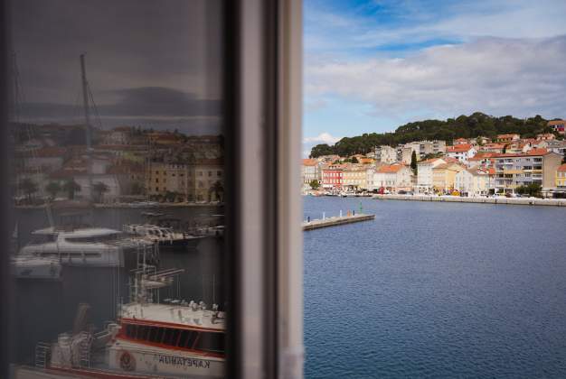 Ferienwohnungen Lisa 2 - mit einem attraktiven Blick auf den Hafen und das Meer Mali Losinj, Kroatia – 17