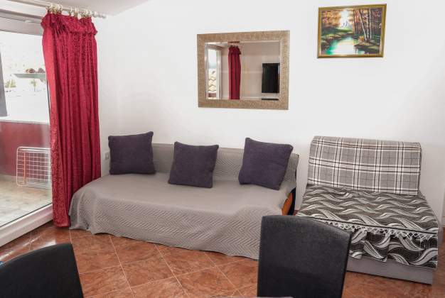 Ferienwohnungen Lisa 2 - mit einem attraktiven Blick auf den Hafen und das Meer Mali Losinj, Kroatia – 9