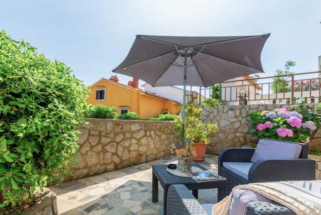 Apartment Adria 2 for 2 people, close to the beach and center, Mali Losinj – 1