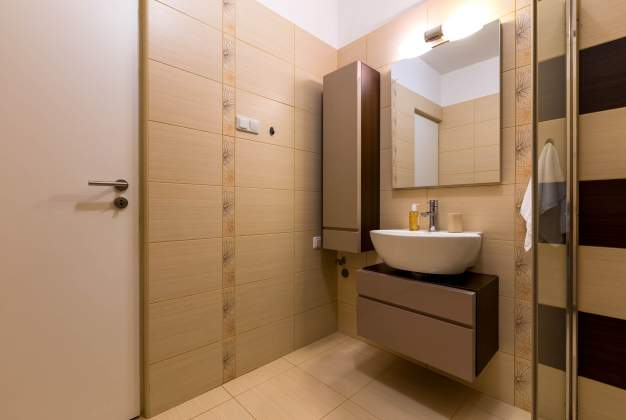 Apartment Adria 2 for 2 people, close to the beach and center, Mali Losinj – 10