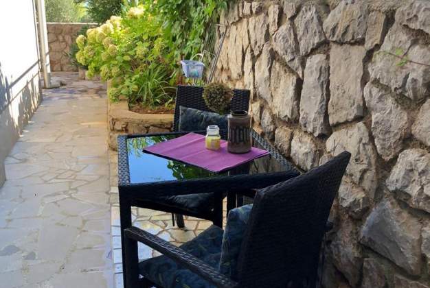 Apartman Adria 2 for 2 people, close to the beach and center, Mali Losinj