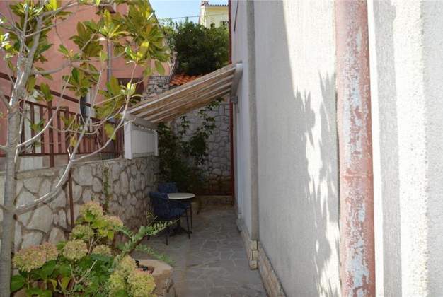 Apartman Adria 2 for 2 people, close to the beach and center, Mali Losinj