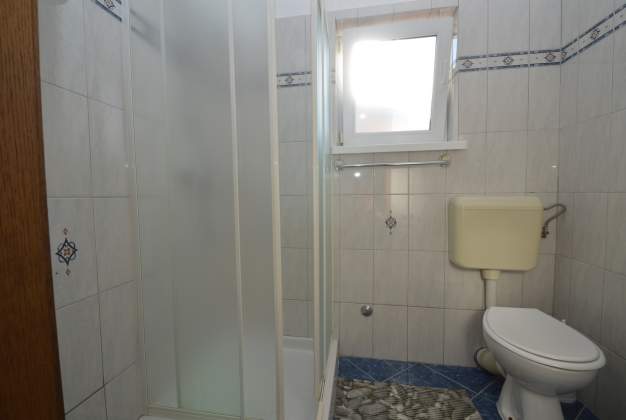 Apartment Luana 2 steps from Valdarke beach for three people, Mali Lošinj