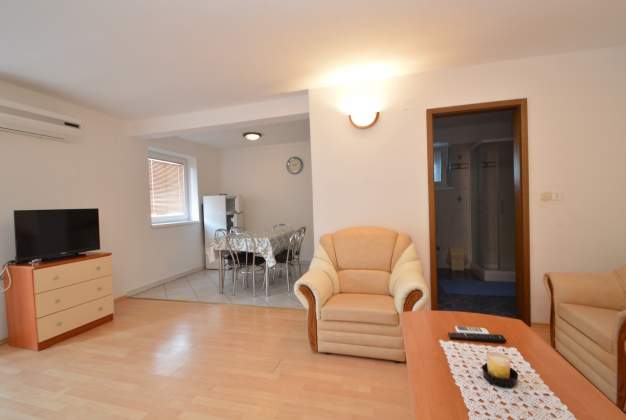 Apartment Luana 3 comfortable accommodation for a family, Mali Lošinj