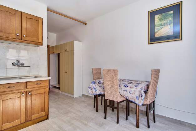 Apartment Luciana 1 apartment in an ideal location, Mali Lošinj