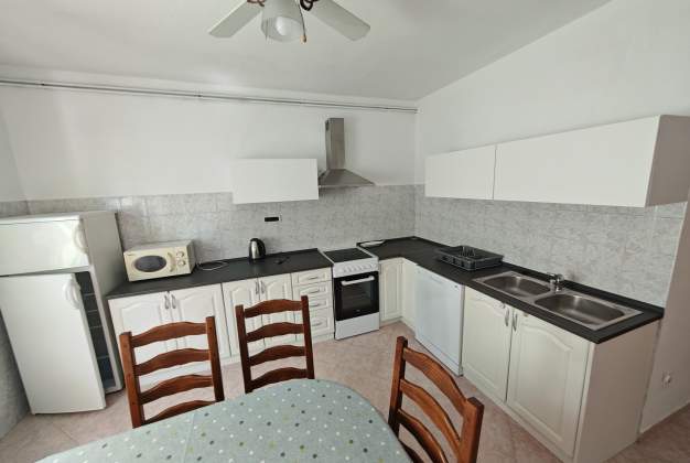 Apartment Luciana 2 accommodation for 4 people near the beach and the center, Mali Lošinj