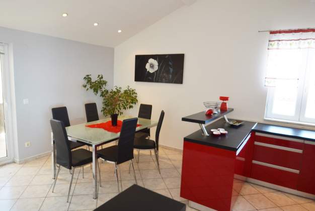 Apartman Luciana 3 idealno za 5 osoba s pogledom na more, Mali Lošinj 