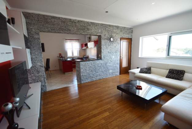 Apartman Luciana 3 idealno za 5 osoba s pogledom na more, Mali Lošinj 