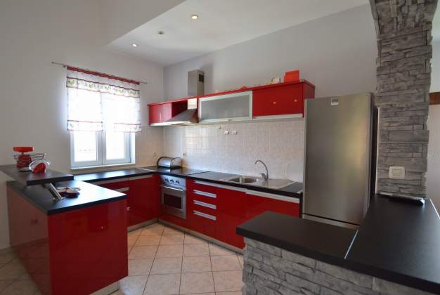 Apartman Luciana 3 idealno za 5 osoba s pogledom na more, Mali Lošinj 