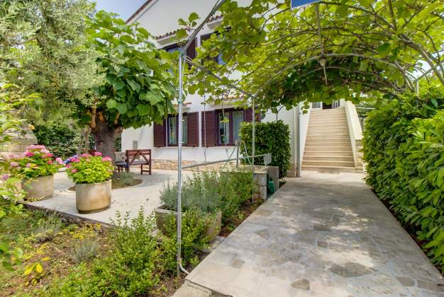 Apartment Lumanera 2, near Bojčić Beach, Mali Lošinj