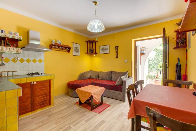 Lumanera 3 Apartment – Modern, Spacious Interior for 2 People, Mali Lošin