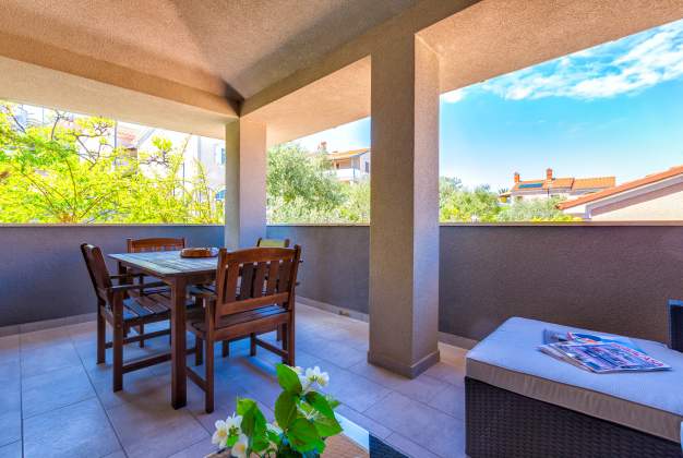 Apartment Adria 3 – Comfort and Relaxation by the Beach, Mali Losinj – 17