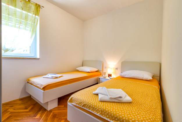 Apartment Adria 3 – Comfort and Relaxation by the Beach, Mali Losinj – 5