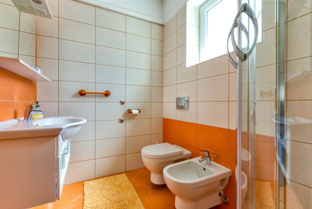 Apartment Adria 3 – Comfort and Relaxation by the Beach, Mali Losinj – 12